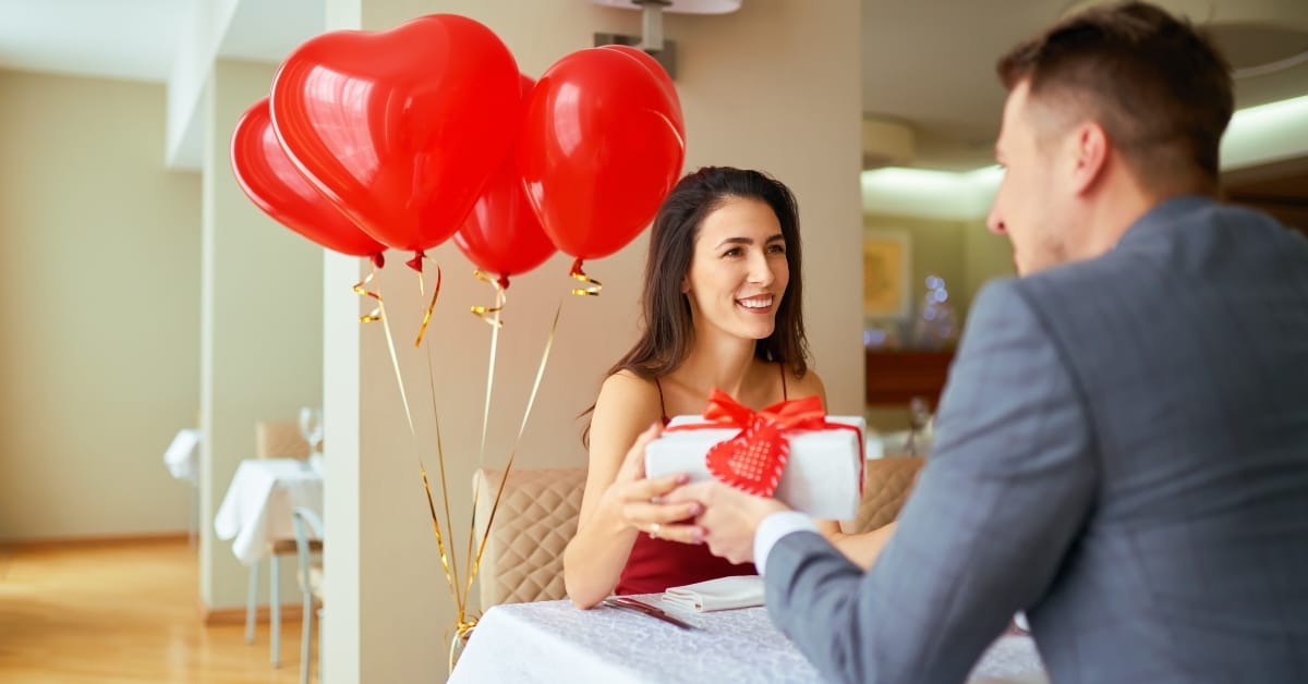 לקראת יום האהבה: כך תפתיע ותרגש את אישתך